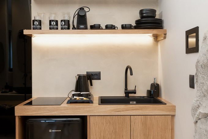 Portara Superior Suites with Sea View & Hot Tub